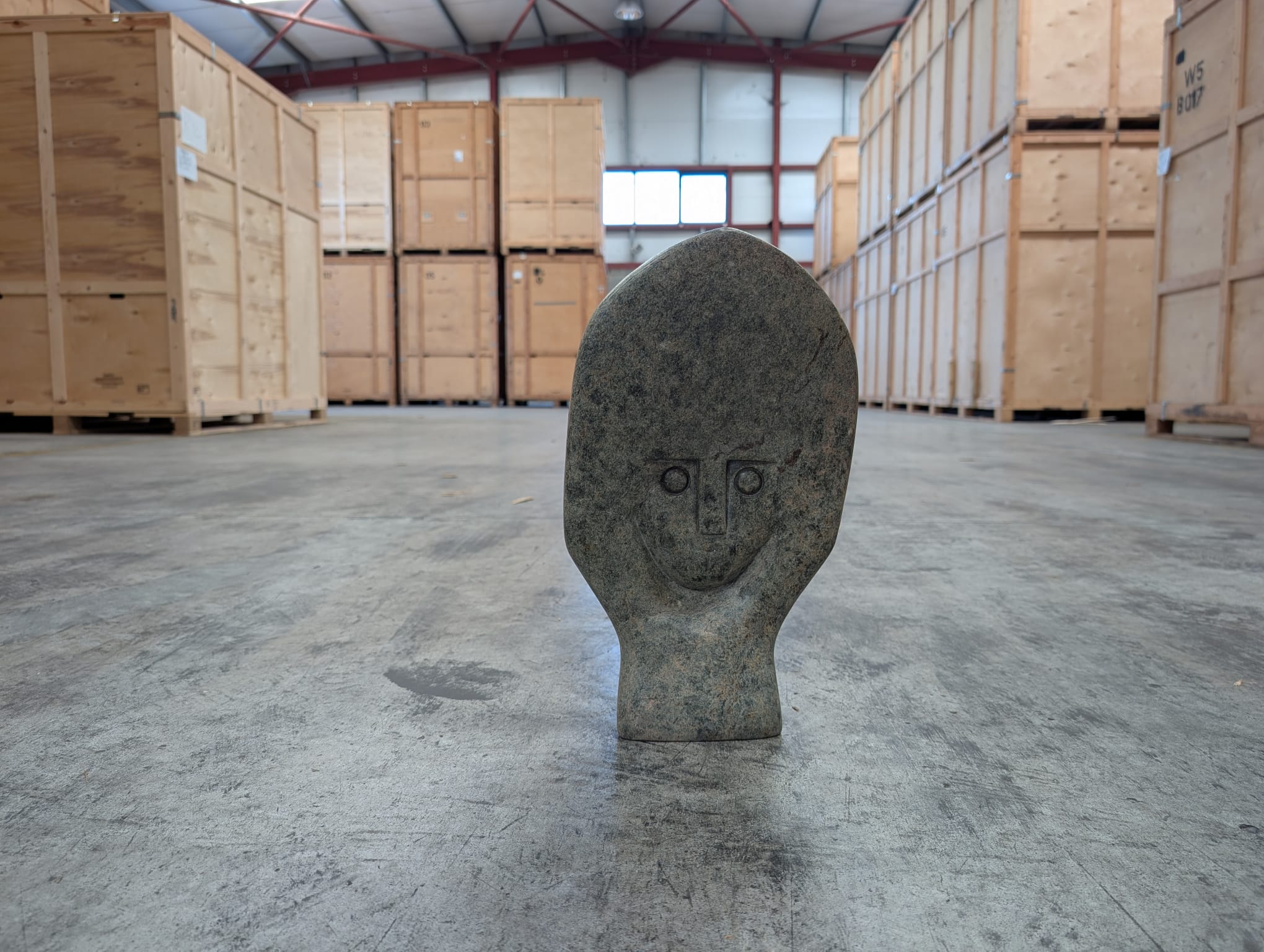 Head (40.23.7) by Henry Munyaradzi, view 3