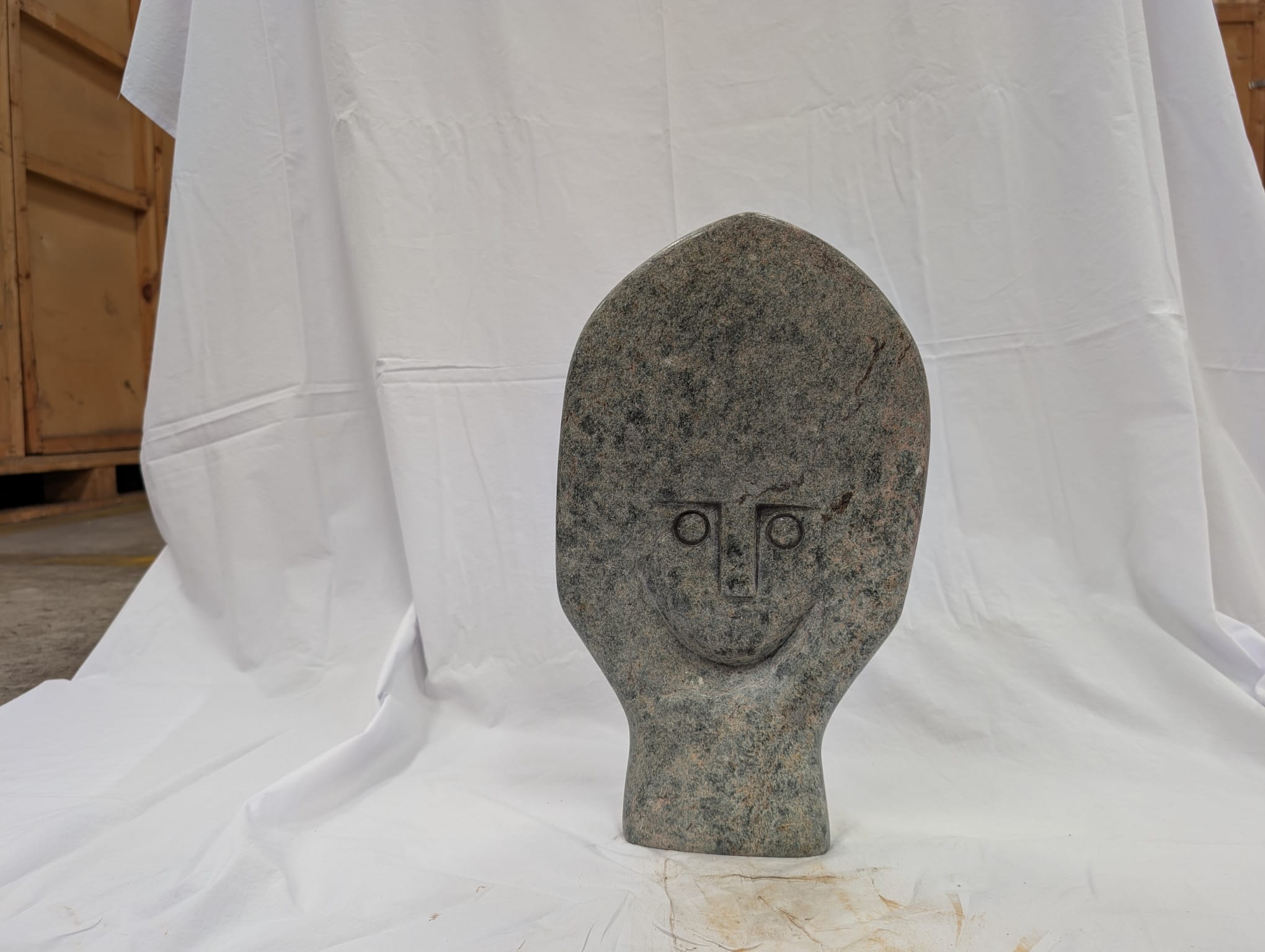 Head (40.23.7) by Henry Munyaradzi, view 25