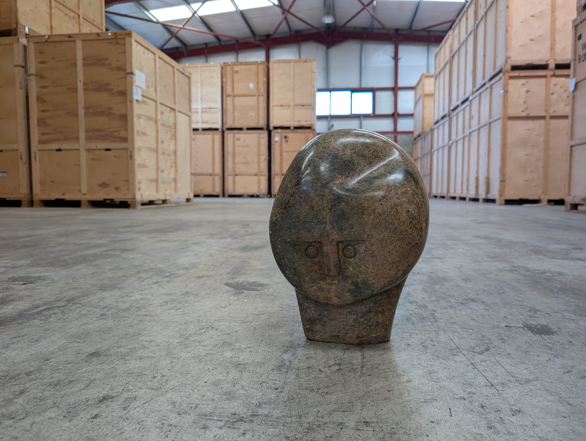 Head, a stone sculpture by Henry Munyaradzi