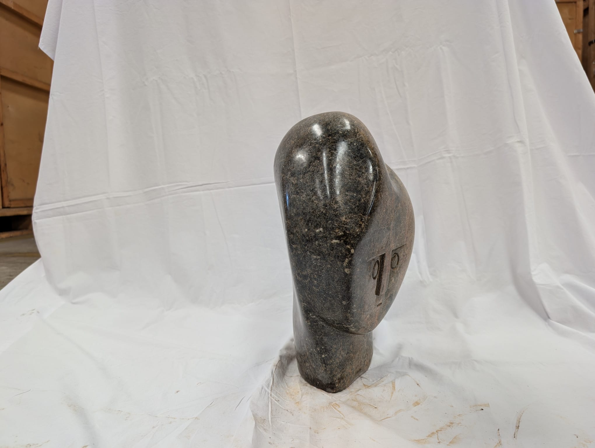 Head by Henry Munyaradzi, view 13